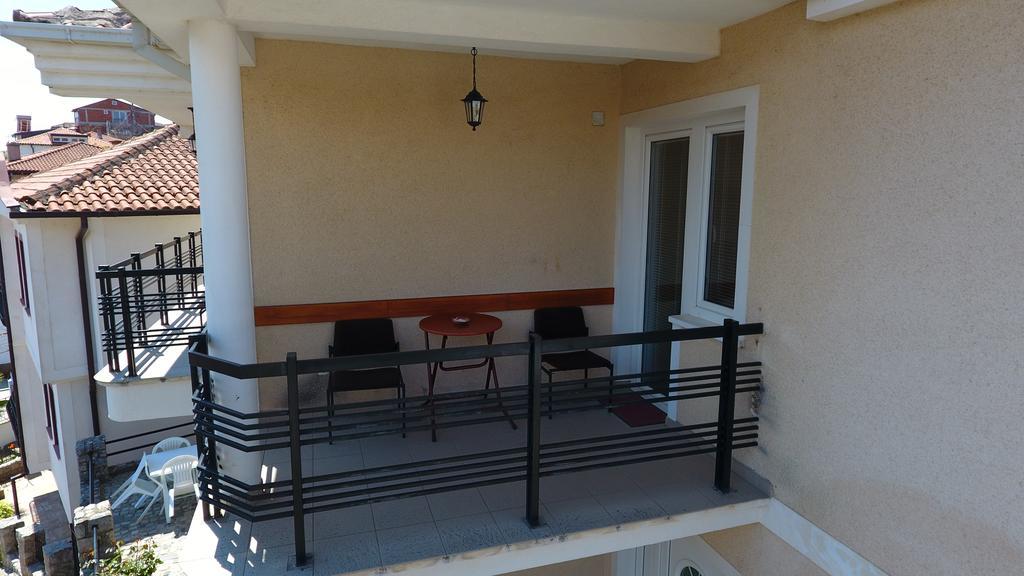 אוהריד Apartment And Studio Damjan מראה חיצוני תמונה