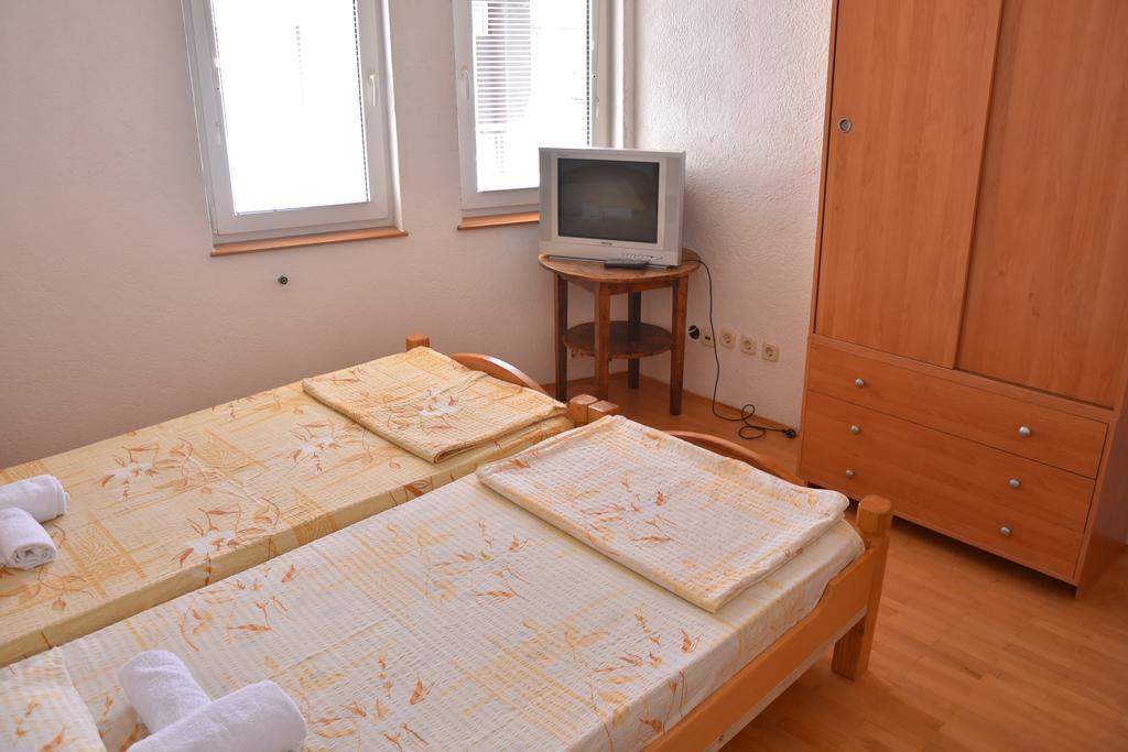 אוהריד Apartment And Studio Damjan מראה חיצוני תמונה